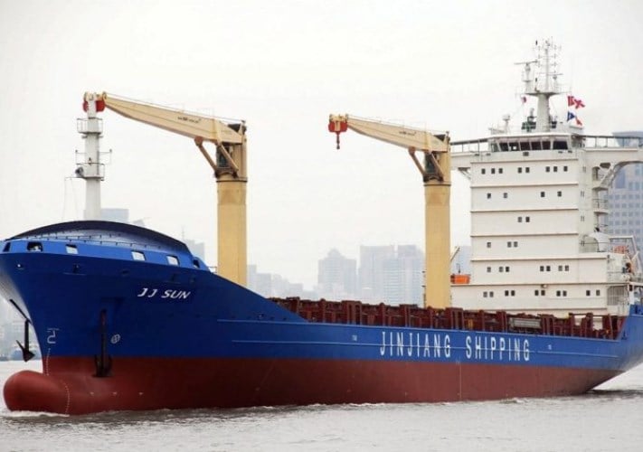 طلب شركات الشحن العالمية لـ 37 سفينة حاويات جديدة.. الصين تتصدر أحواض البناء