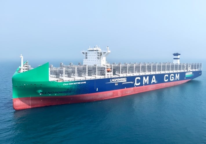 شركة CMA CGM تتسلم سفينة تعمل بالغاز الطبيعي المسال بسعة 24212 حاوية